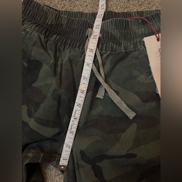 Driftwood Basic Jogger - Camo - Picture 7 of 8